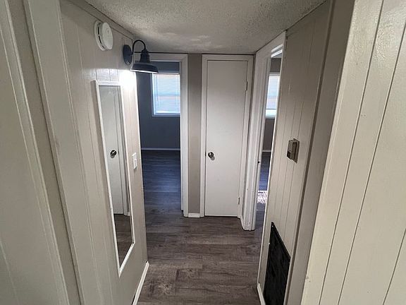 5th image of 529 E Adams St #D