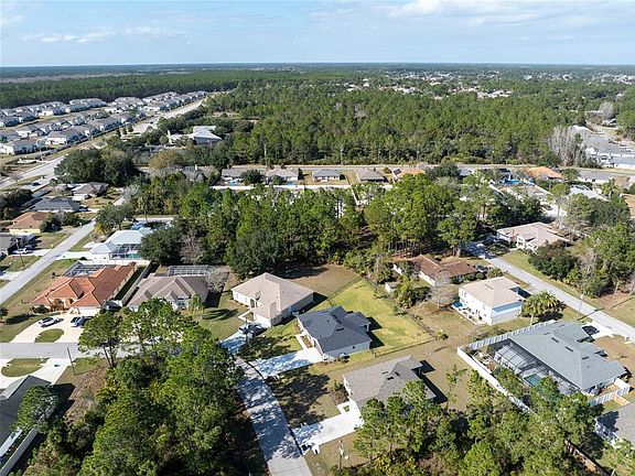 4th image of 40 BUTTERNUT DRIVE