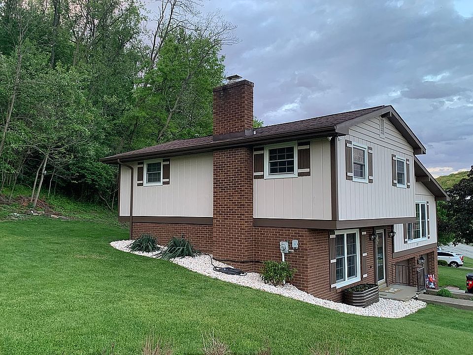 1st image of 227 Melrose Dr