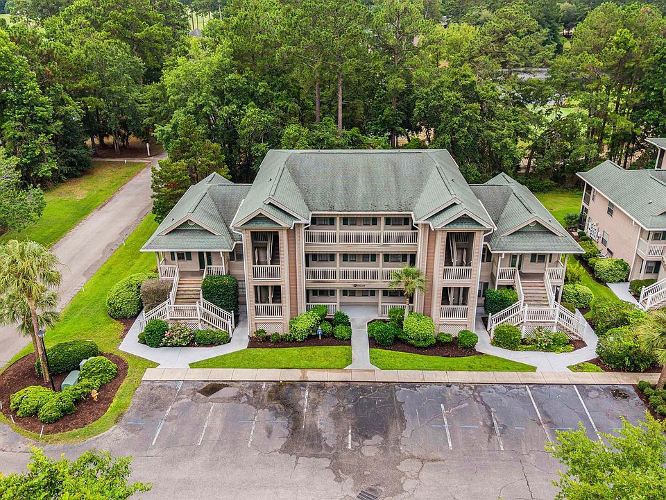 1st image of 215 Pinehurst Ln. #7E