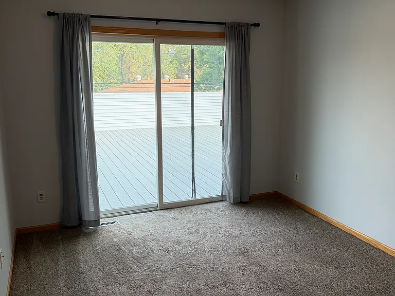 3906 Reservoir Blvd NE — Photo 23