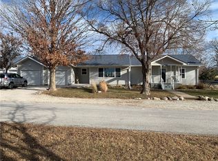 210 Washington St, Bouton, IA 50039