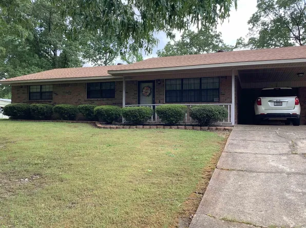 230 Kassman Rd, Hot Springs, AR 71913