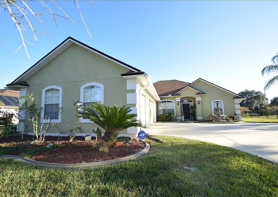 1st image of 212 Ivy Lakes Dr