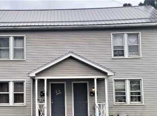 49 McCulloh St, Frostburg, MD 21532