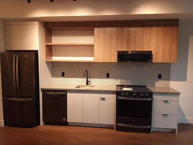 515 Chatham St — Photo 8