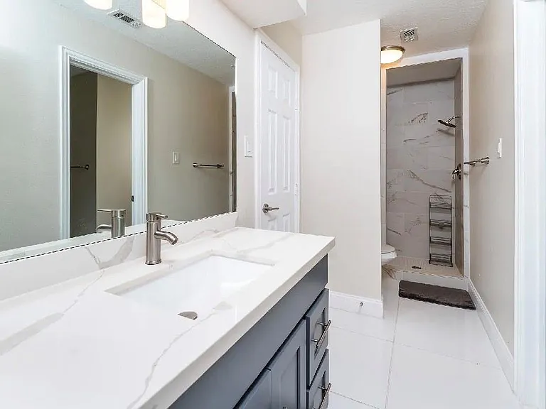 8311 Amber Cove Dr — Photo 14