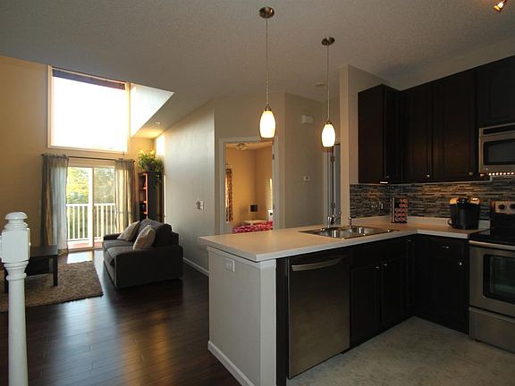 Kitchen & Family Room