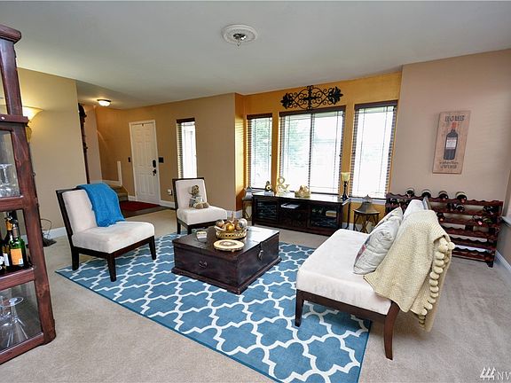 3rd image of 8717 198th St E