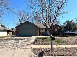 1117 S 32nd St, Broken Arrow, OK 74014