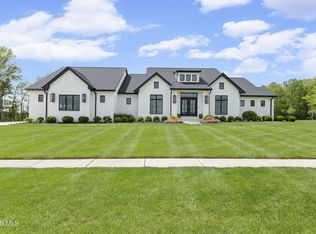 9560 Smokies Way, Findlay, OH 45840