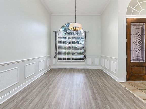 5th image of 4094 Cardinal Glen Pl