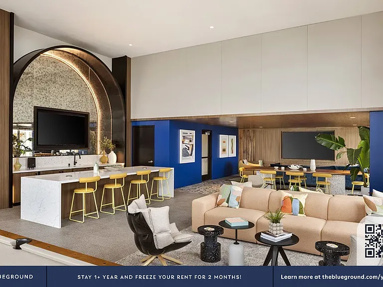 Building's Lounge