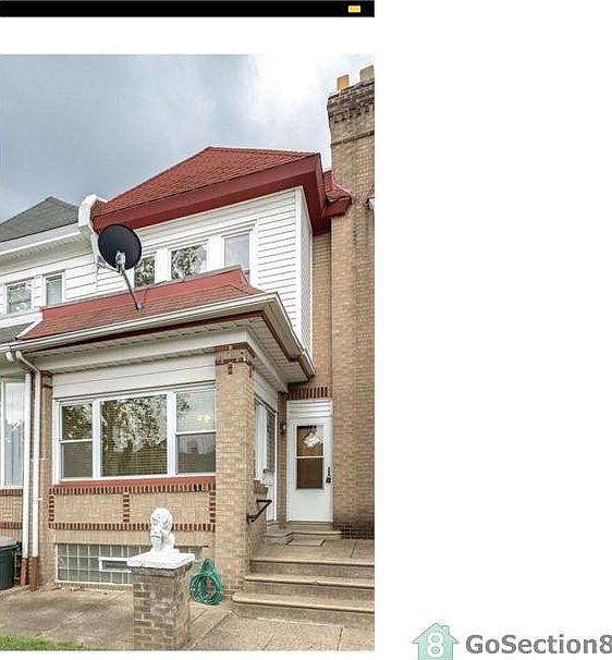 1st image of 3424 Ryan Ave Fl 2