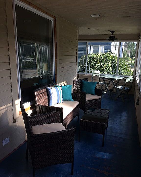 front porch (screened)