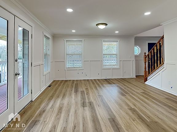 2nd image of 30427 204th Ave SE