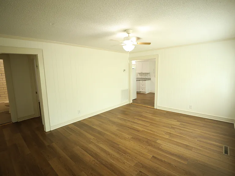 4097-2 US Highway 64 E — Photo 17
