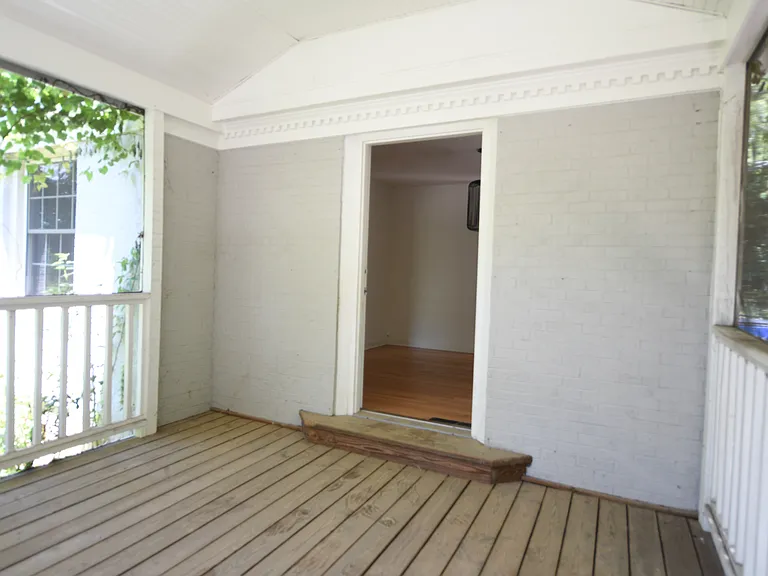 3215 Plantation Rd — Photo 11