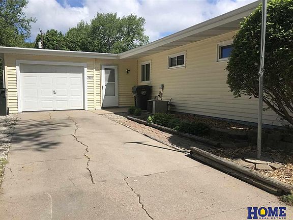 2nd image of 7220 Eastborough Ln