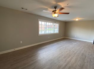 95 N Jackson St, Hartwell, GA 30643