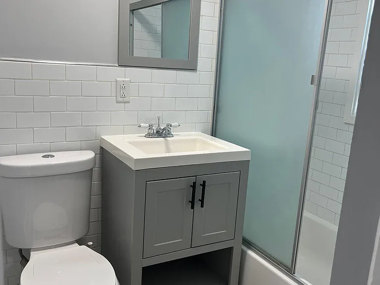311 Lafayette St #2 — Photo 9