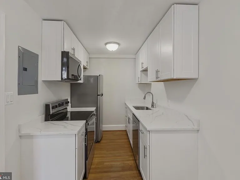 3051 Idaho Ave NW #204 — Photo 10