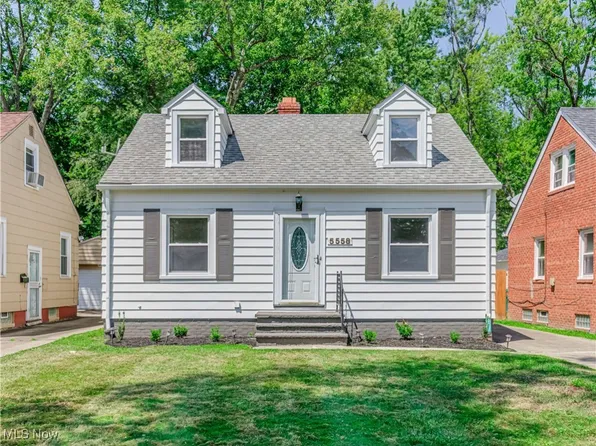 5558 Waterbury Ave, Maple Hts, OH 44137