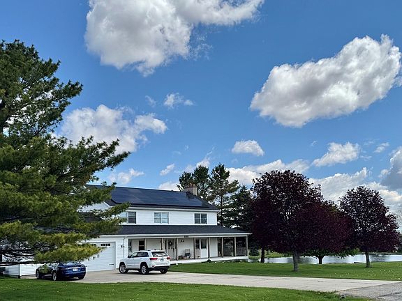 2nd image of 13818 Thayer Rd