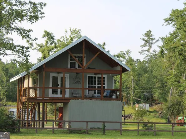 132 Miles Rd, Uvalda, GA 30473