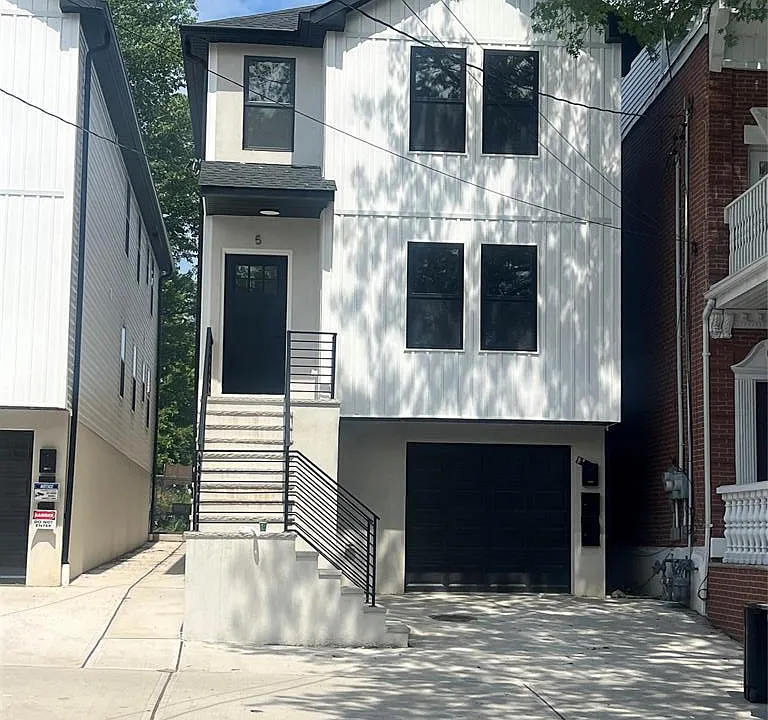5 Montclair Ave