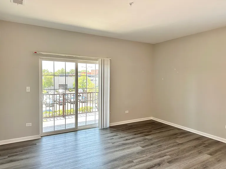 301 N Madison St #3A — Photo 5