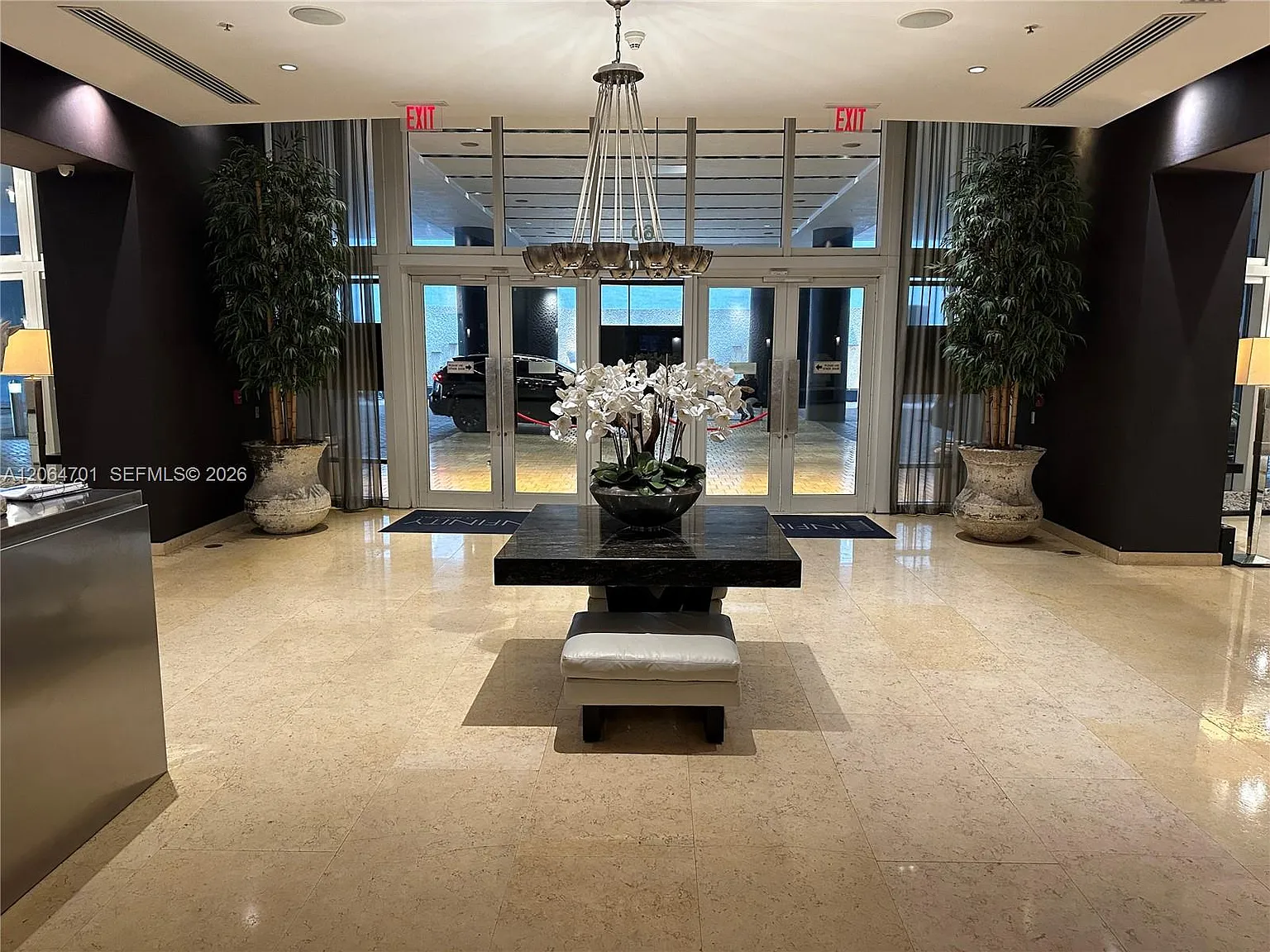 Infinity At Brickell Cond — Photo 4