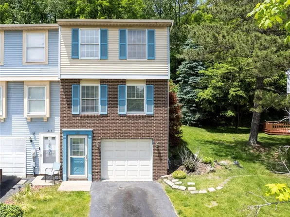 212 Shady Ridge Dr, Monroeville, PA 15146