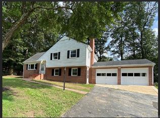 8511 Sunview Ln, North Chesterfield, VA 23235