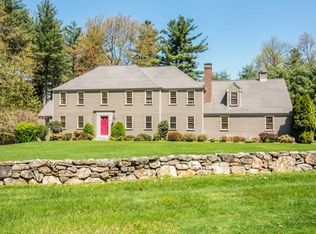 156 Tokatawan Spring Ln, Boxboro, MA 01719