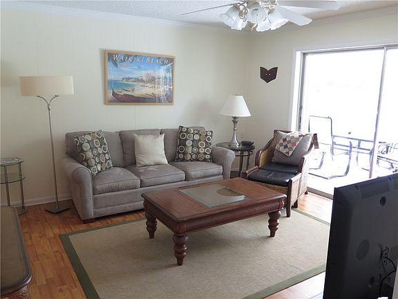 5th image of 3706 Indian River Dr