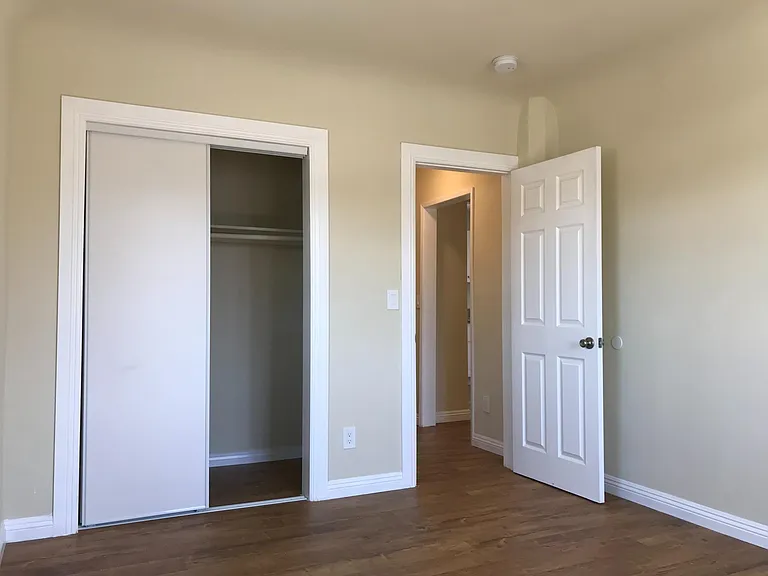 4172 S Hobart Blvd #4172 — Photo 7