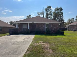 9629 Estate Dr, Mobile, AL 36695