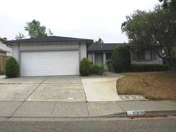 1st image of 119 Royal Ct
