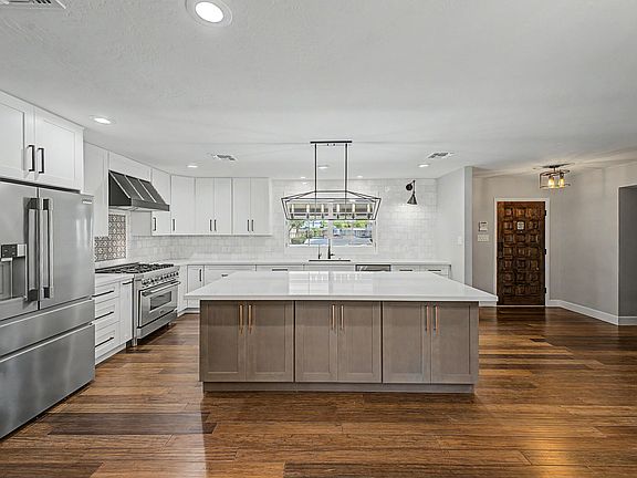 Kitchen Island