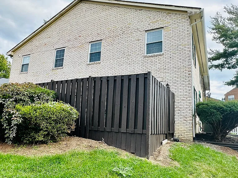 9889 Hagel Cir — Photo 20