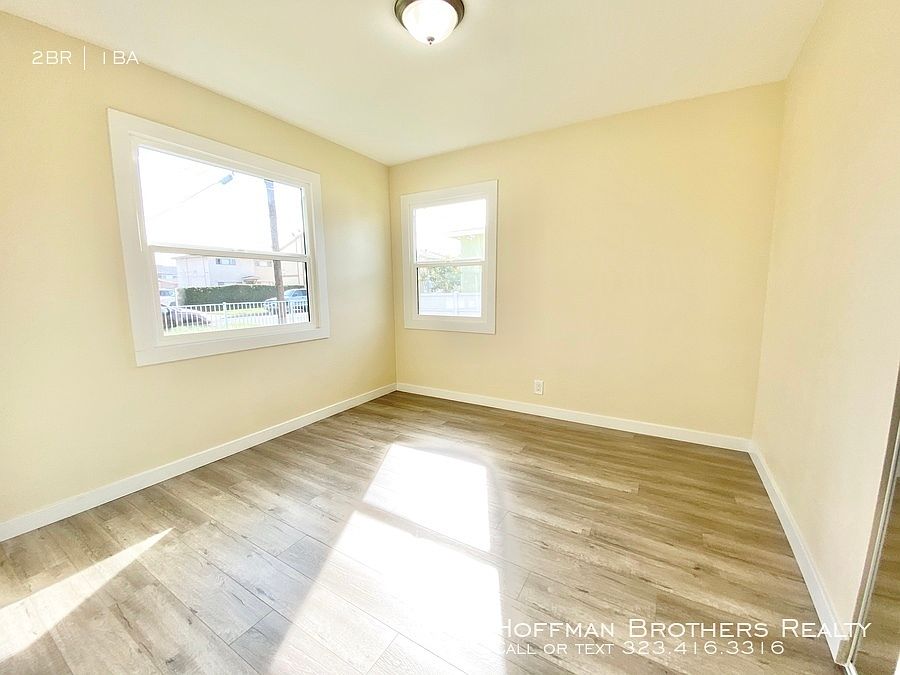 1st image of 22619 Harvard Blvd