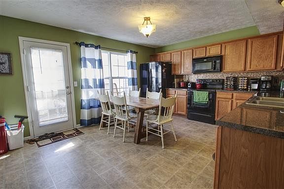 3rd image of 2021 Victory Gallop Ln