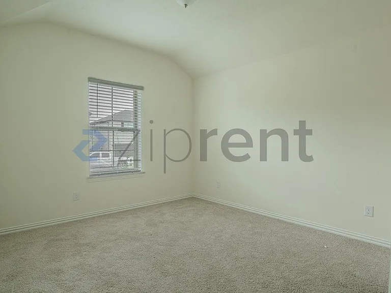 3412 Riverlawn Dr — Photo 18