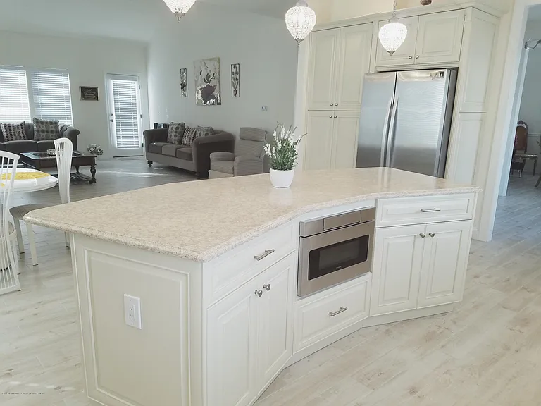 12 Cindy Ct — Photo 15