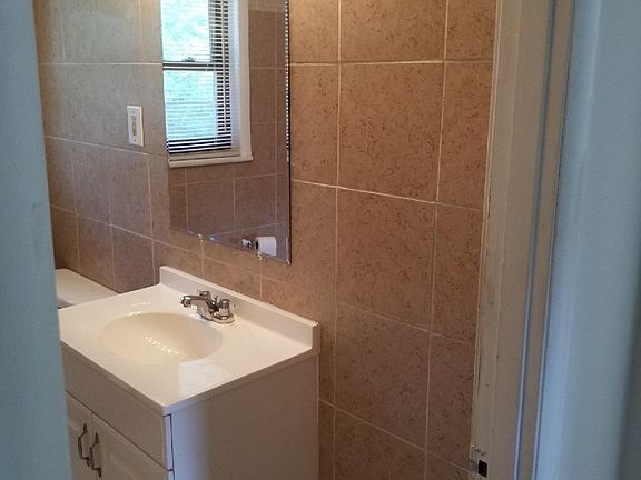 5th image of 2632 Wenatchee Dr