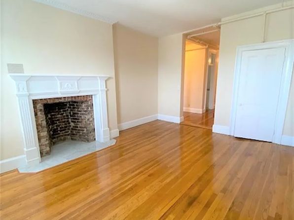 888 Mass Ave #514