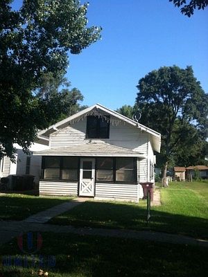 1st image of 409 W 25th St