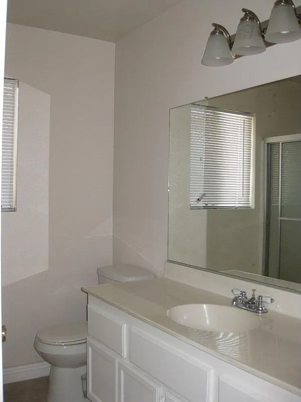 Building Photo - 4430 Watkins Dr