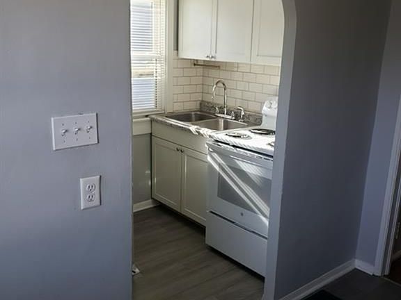 5th image of 523 S Arlington Ave
